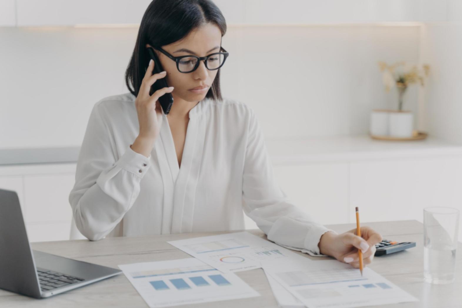 Resultados tangibles de formación financiera profesional